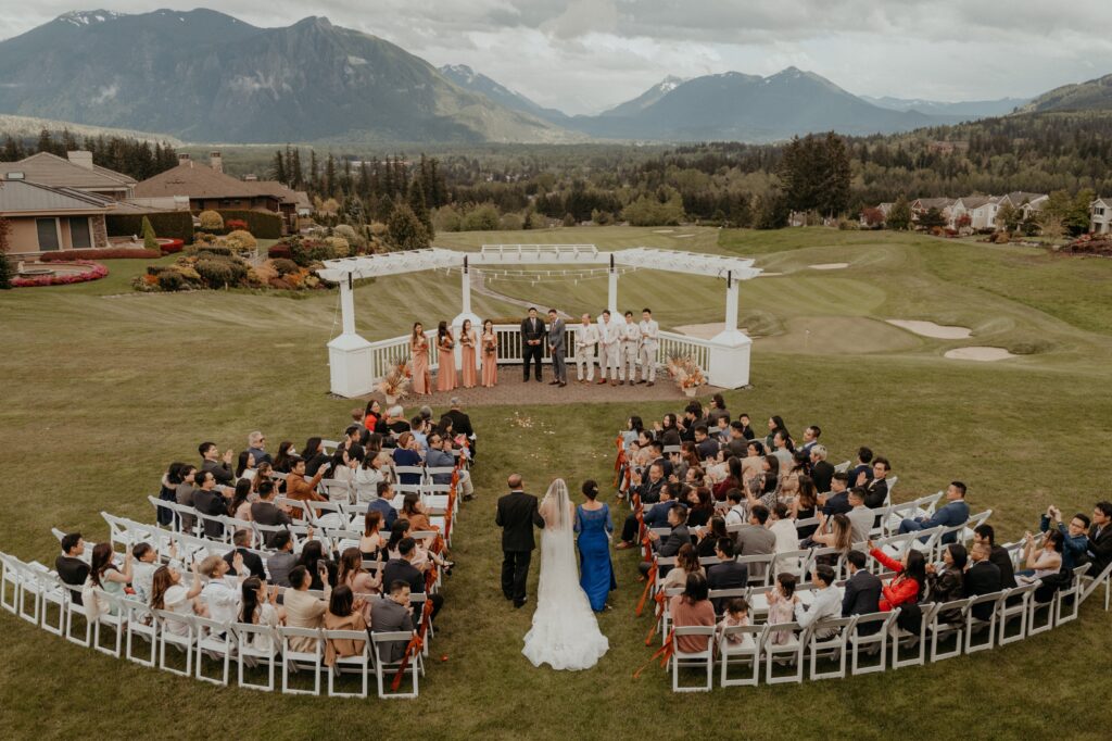A wedding at The Club At Snoqualmie Ridge, one of Washington's best mountain wedding venues.